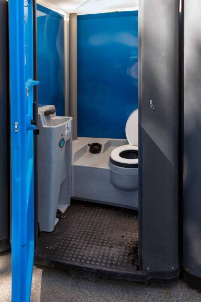 Best Luxury portable toilet rental  in Bernalillo, NM